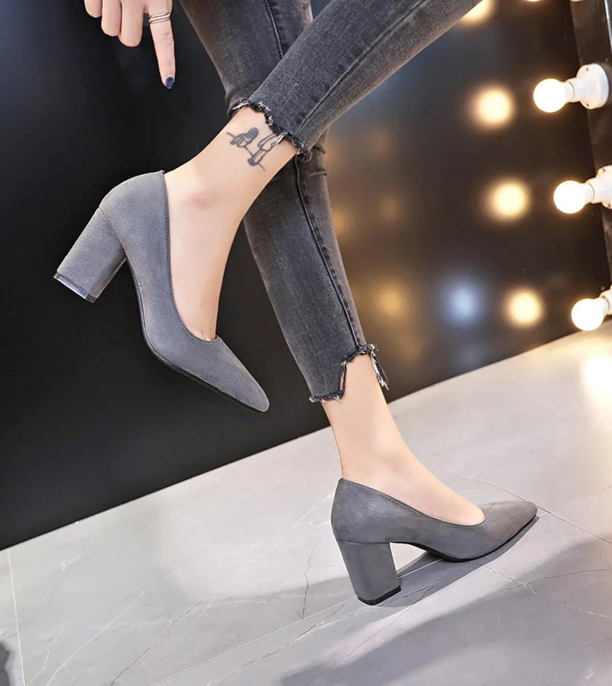 2022 Female Office Pointed Toe Pumps