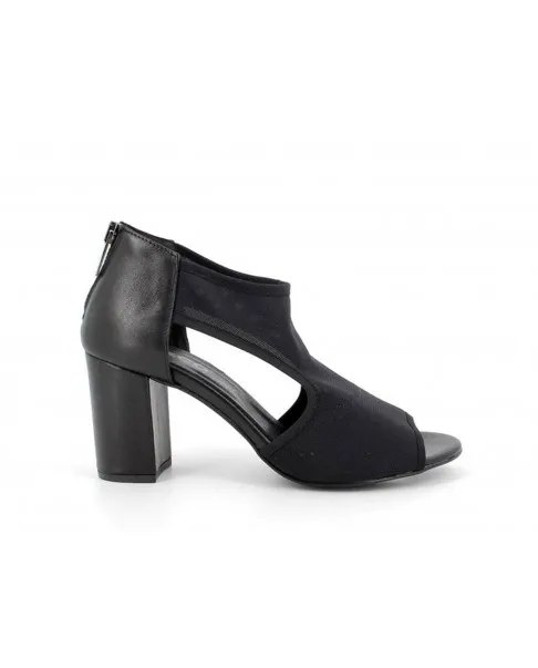 Black Leather Elasticized Heel Sandals for Women by IGI&CO 7180900
